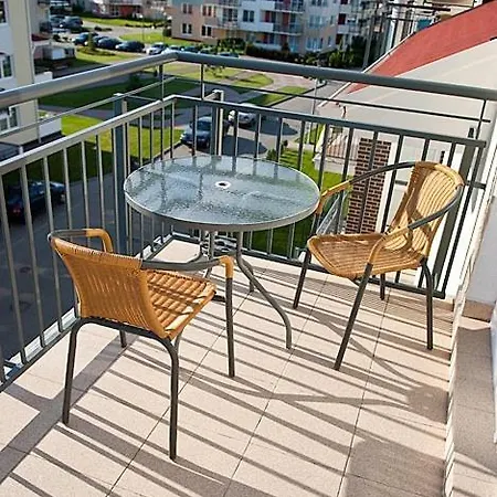 Apartament 45 *